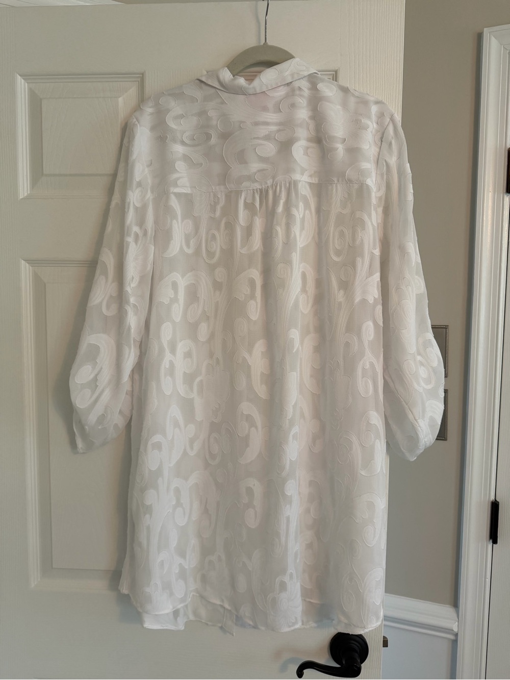Lilly Pulitzer White Sheer Jacquard Cover up - Picture 3 of 4